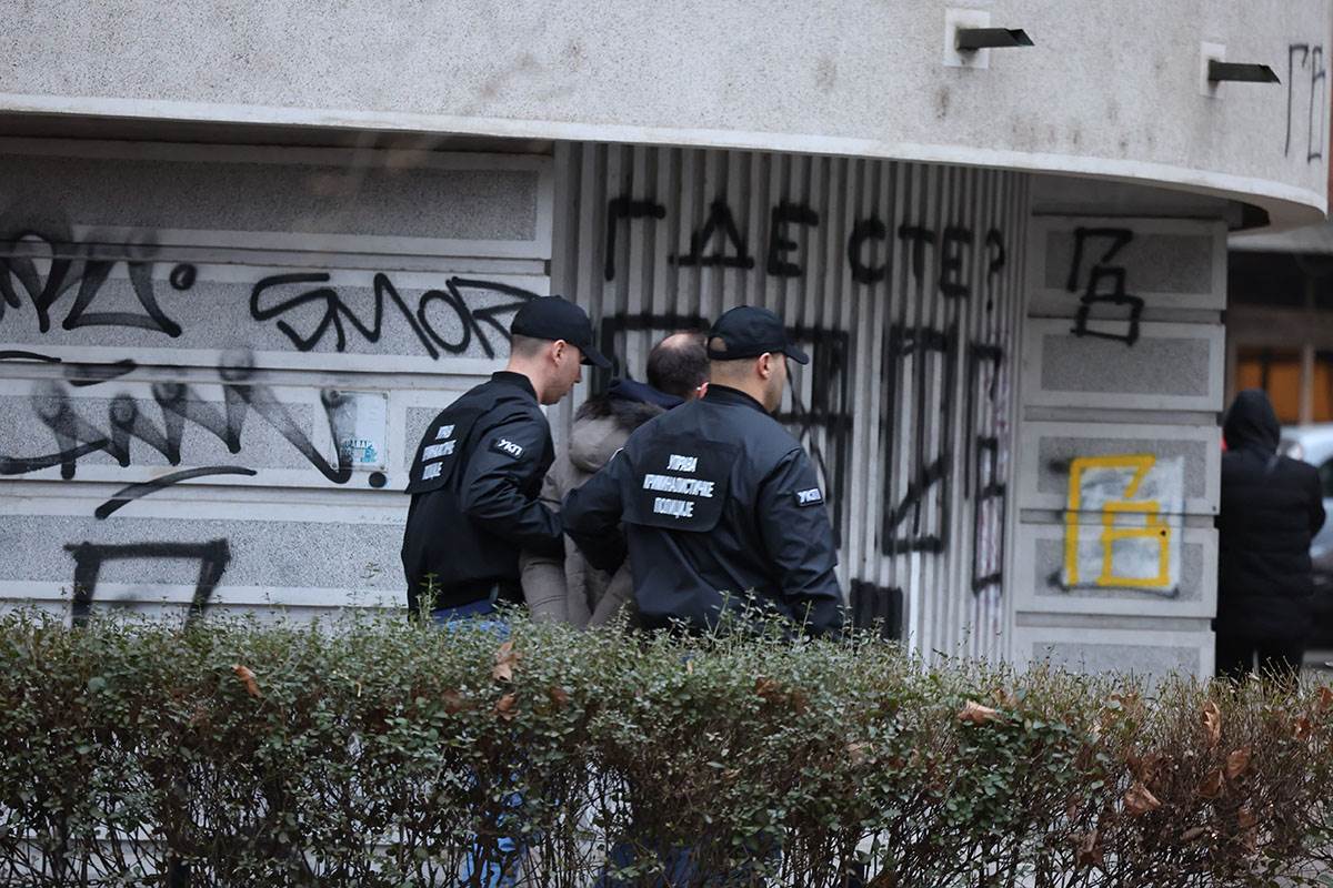 Hapšenje Aleksandra Papića15.jpg