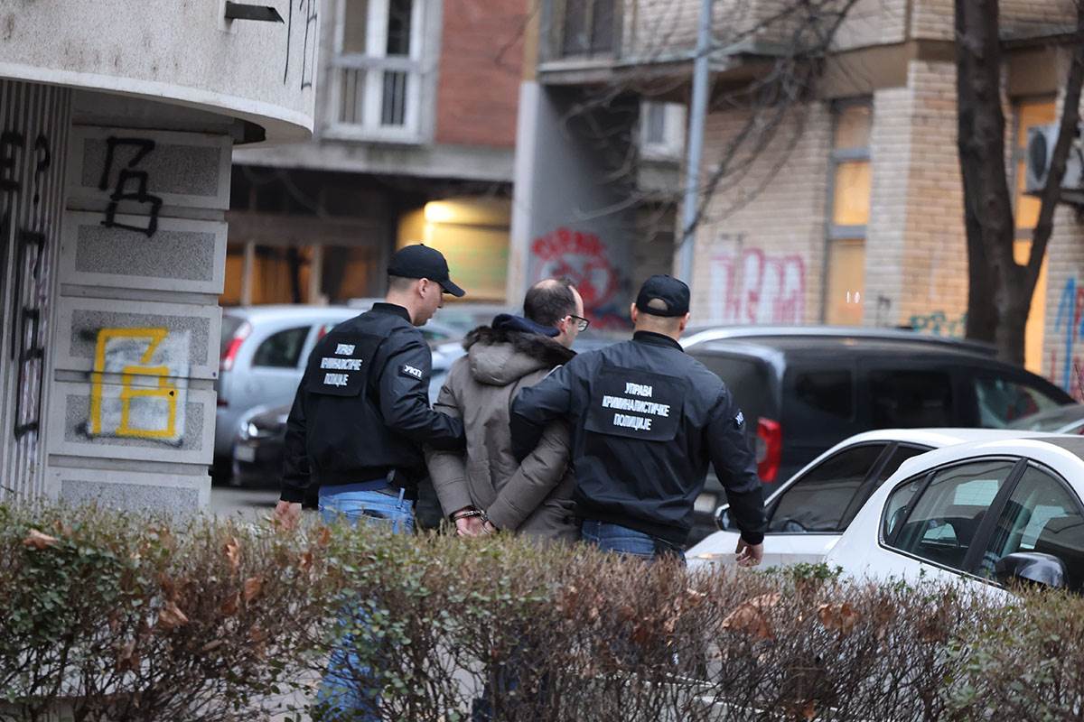 Hapšenje Aleksandra Papića20.jpg