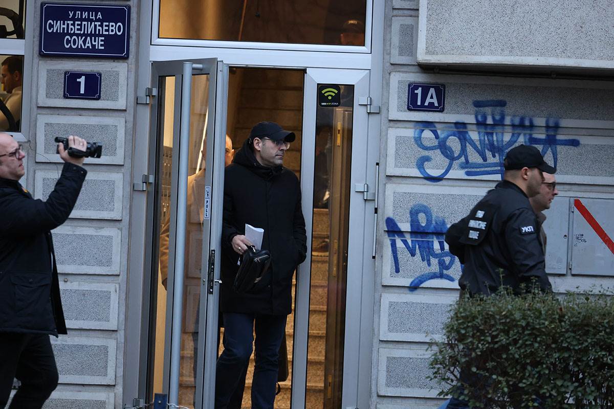 Hapšenje Aleksandra Papića25.jpg