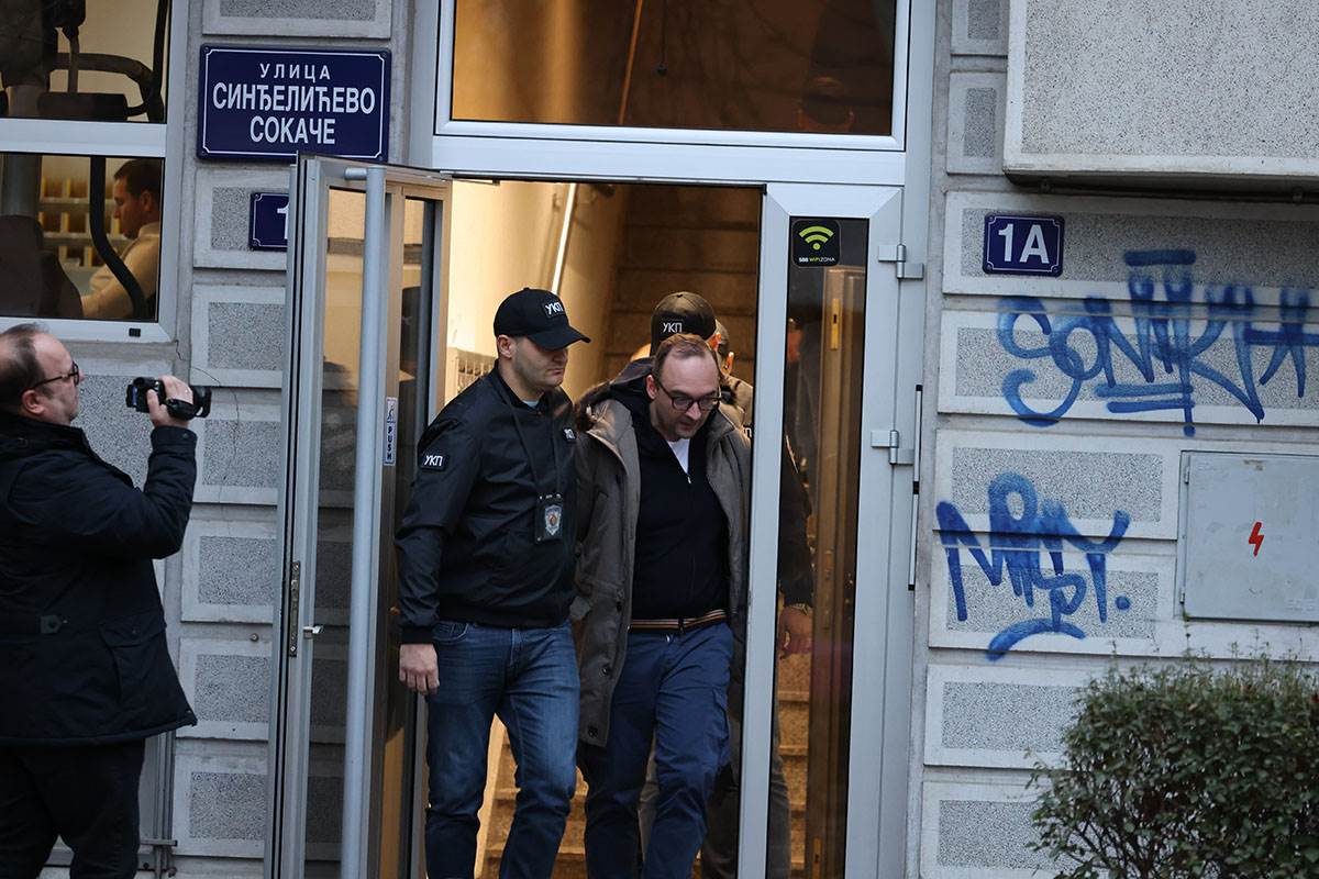 Hapšenje Aleksandra Papića26.jpg