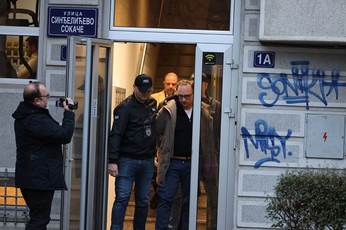 Hapšenje Aleksandra Papića28.jpg