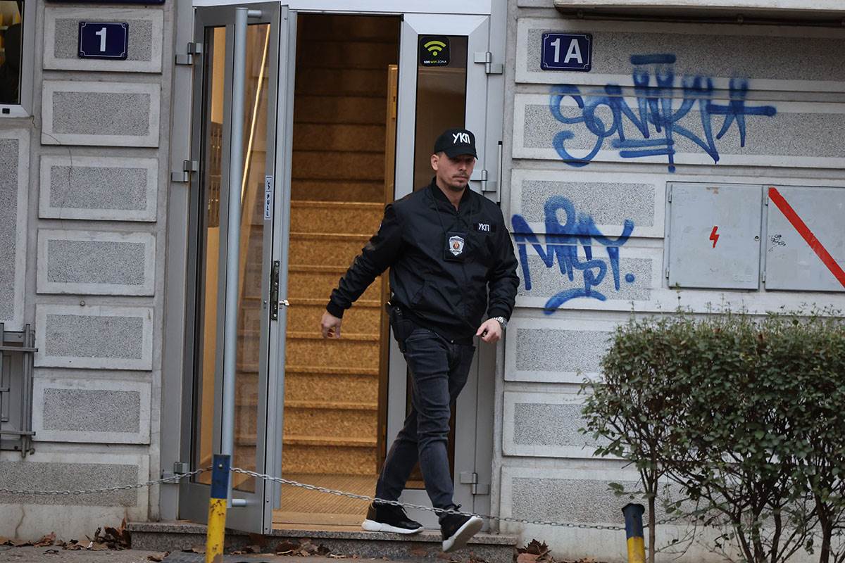 Hapšenje Aleksandra Papića35.jpg