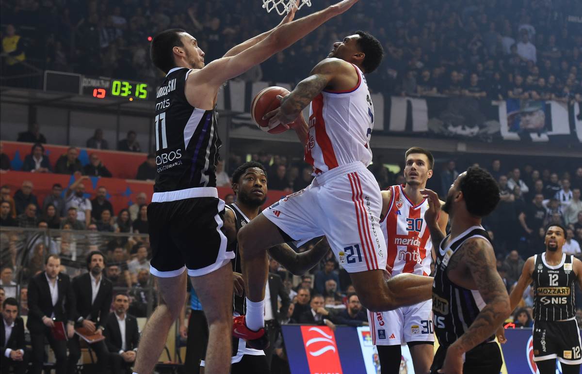PARTIZAN_vs_CRVENA_ZVEZDA_70.jpg