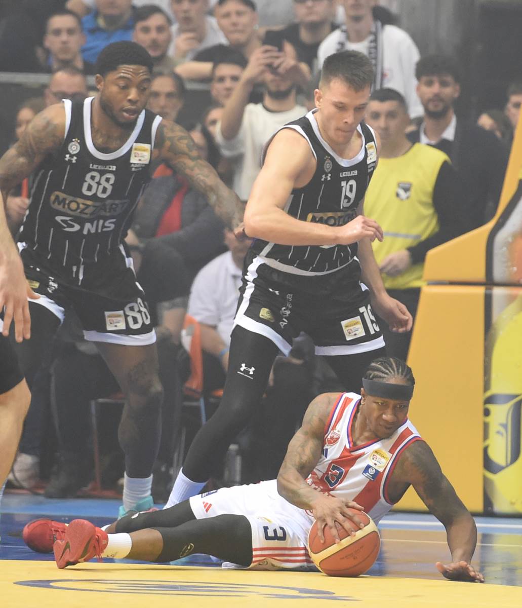 PARTIZAN_vs_CRVENA_ZVEZDA_125.jpg