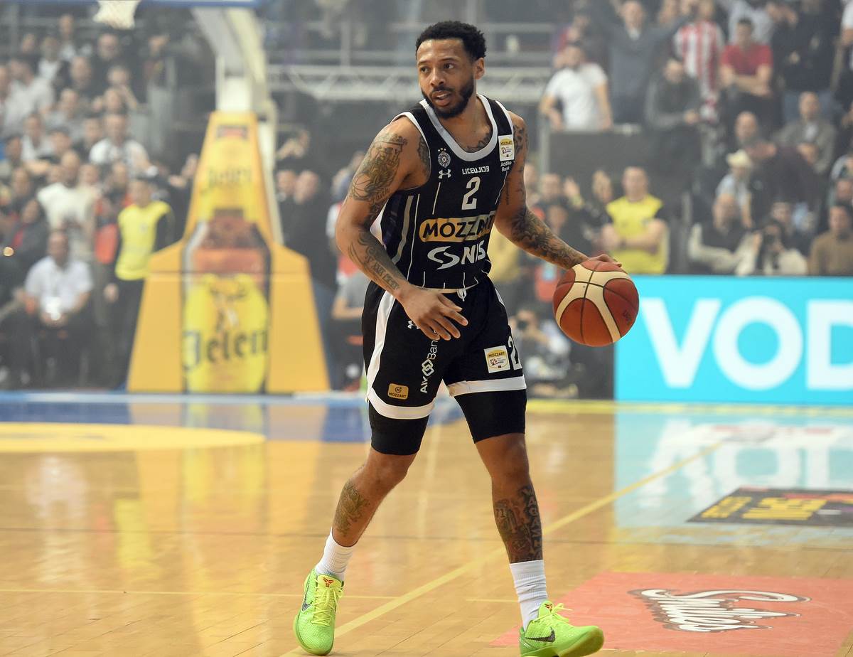 Karlik Džons na Kupu Radivoja Koraća