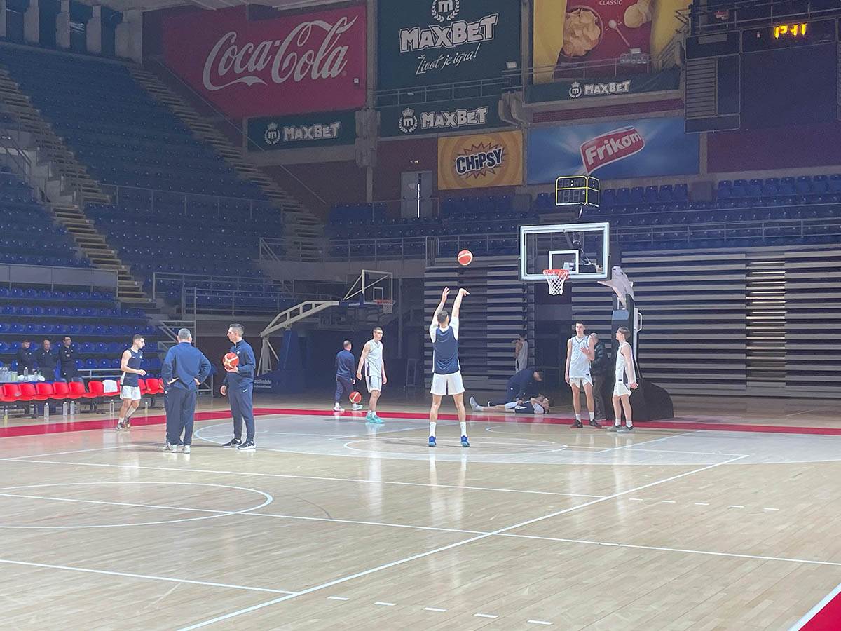 Trening Srbije u Pioniru 2.jpg