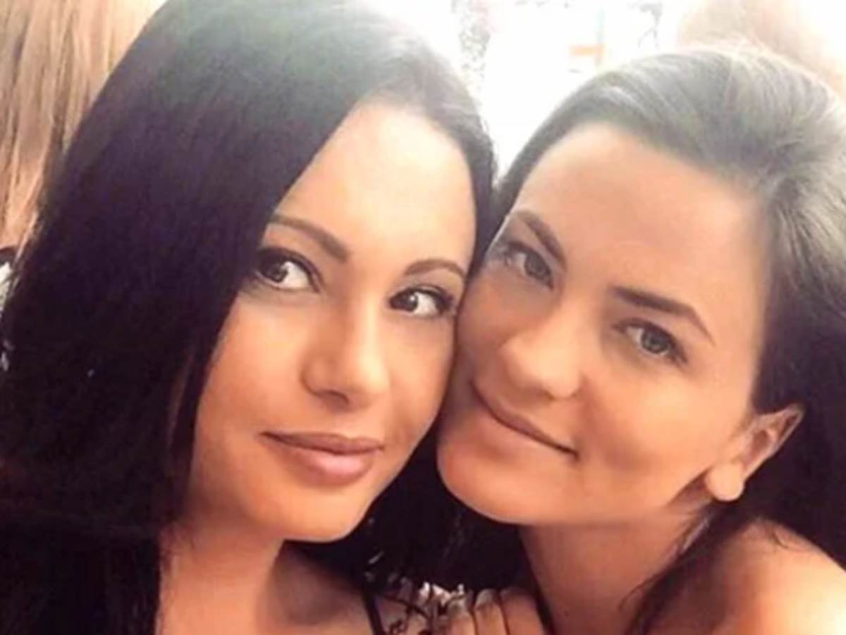 Milica Pavlović sestra