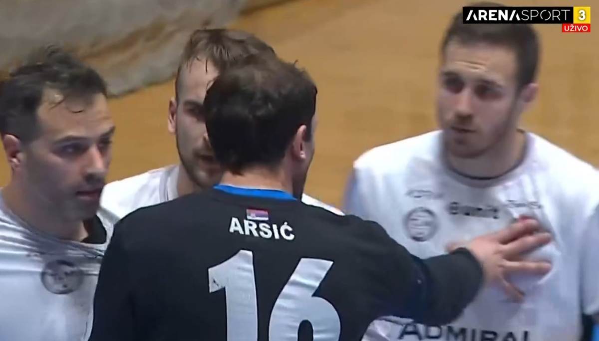 Frka na kraju derbija Superlige, kapiten Partizana zakuvao