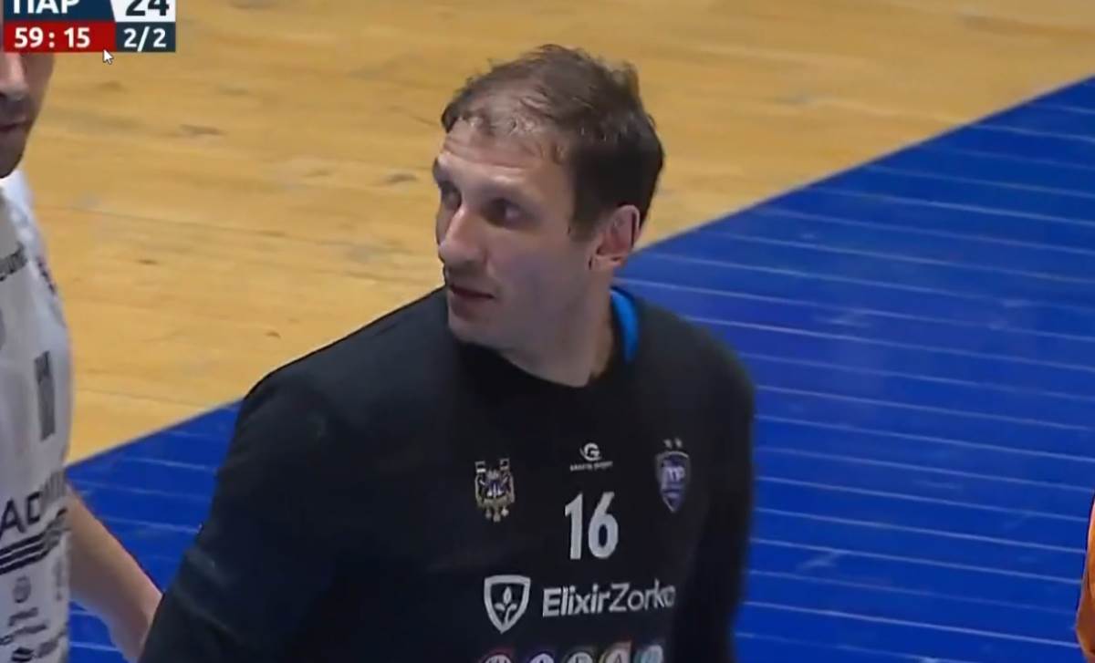 Frka na kraju derbija Superlige, kapiten Partizana zakuvao