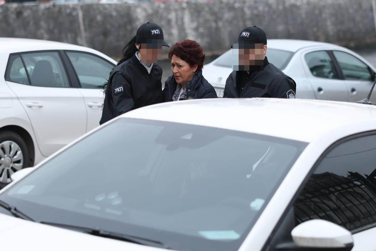 Pali članovi Štaba za vanredne situacije u Nišu.jpg