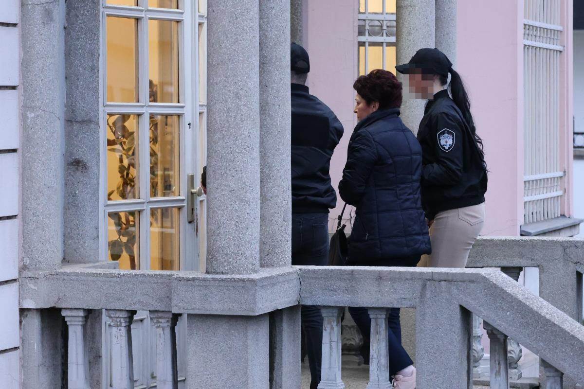 Pali članovi Štaba za vanredne situacije u Nišu6.jpg