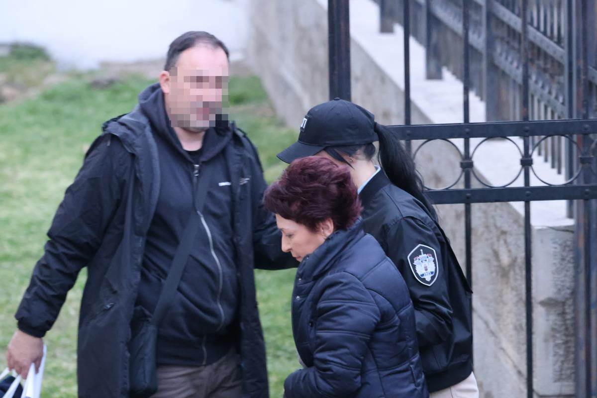 Pali članovi Štaba za vanredne situacije u Nišu