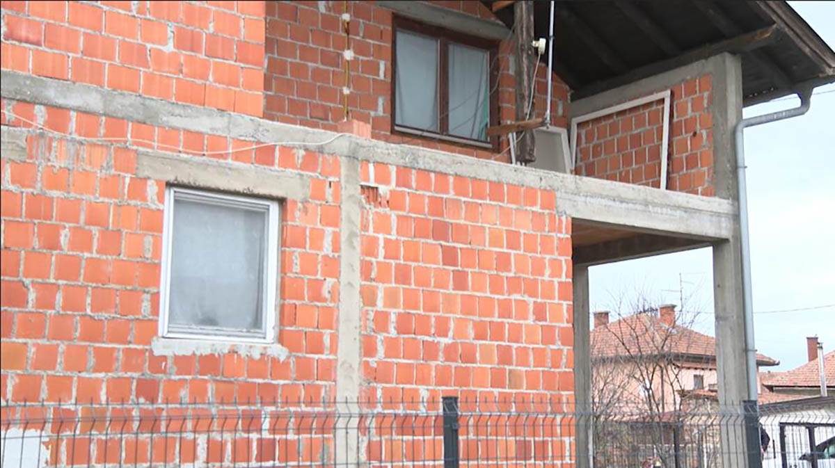 KUĆE STRAVE U BRČKOM (7).jpg