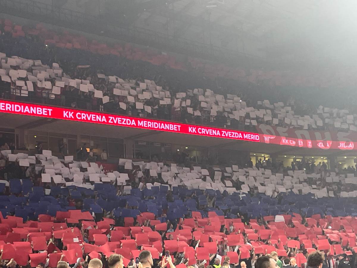Koreografija na meču Zvezda-Žalgiris (5).jpg