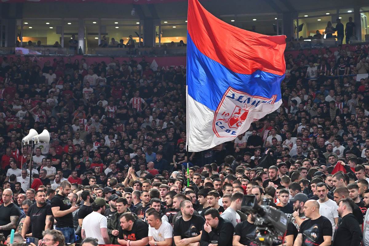 Navijači Crvene zvezde protiv Žalgirisa