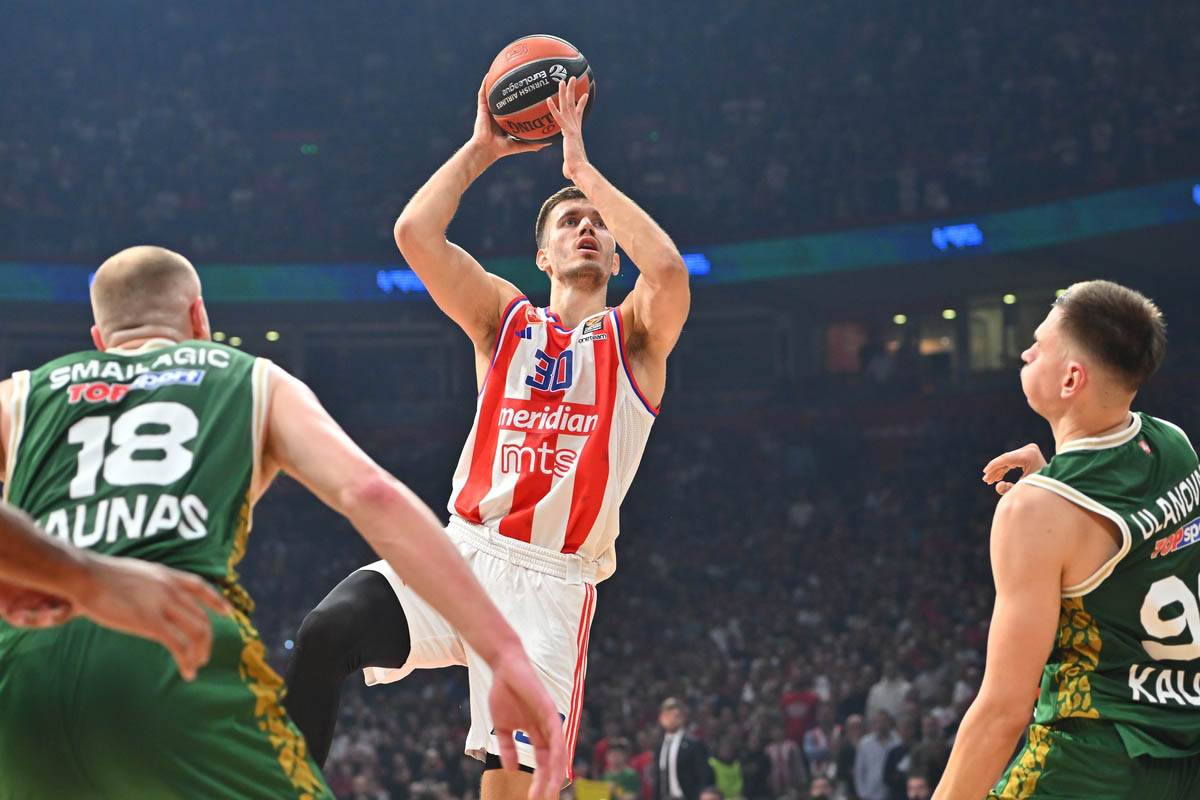 KK Crvena zvezda i KK Partizan projekcije za plej-of Evrolige