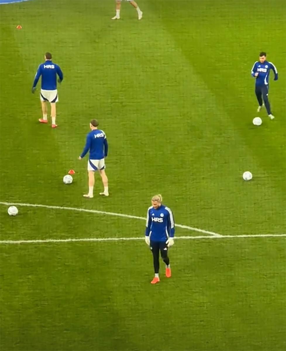 Dileta Leota na tribinama navija za muža Lorisa Karijusa