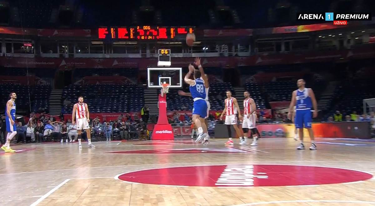 Toni Torbarina trojka na Zvezda Zadar