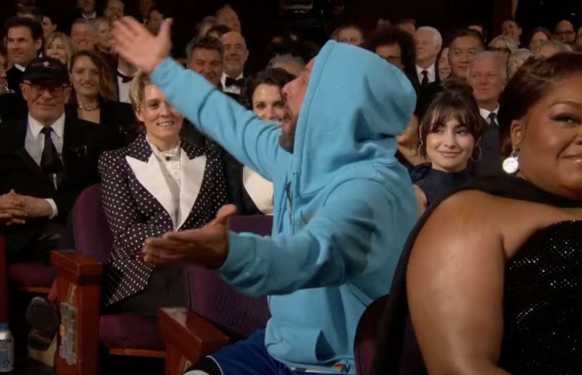 adam sandler na dodeli oskara 5.png