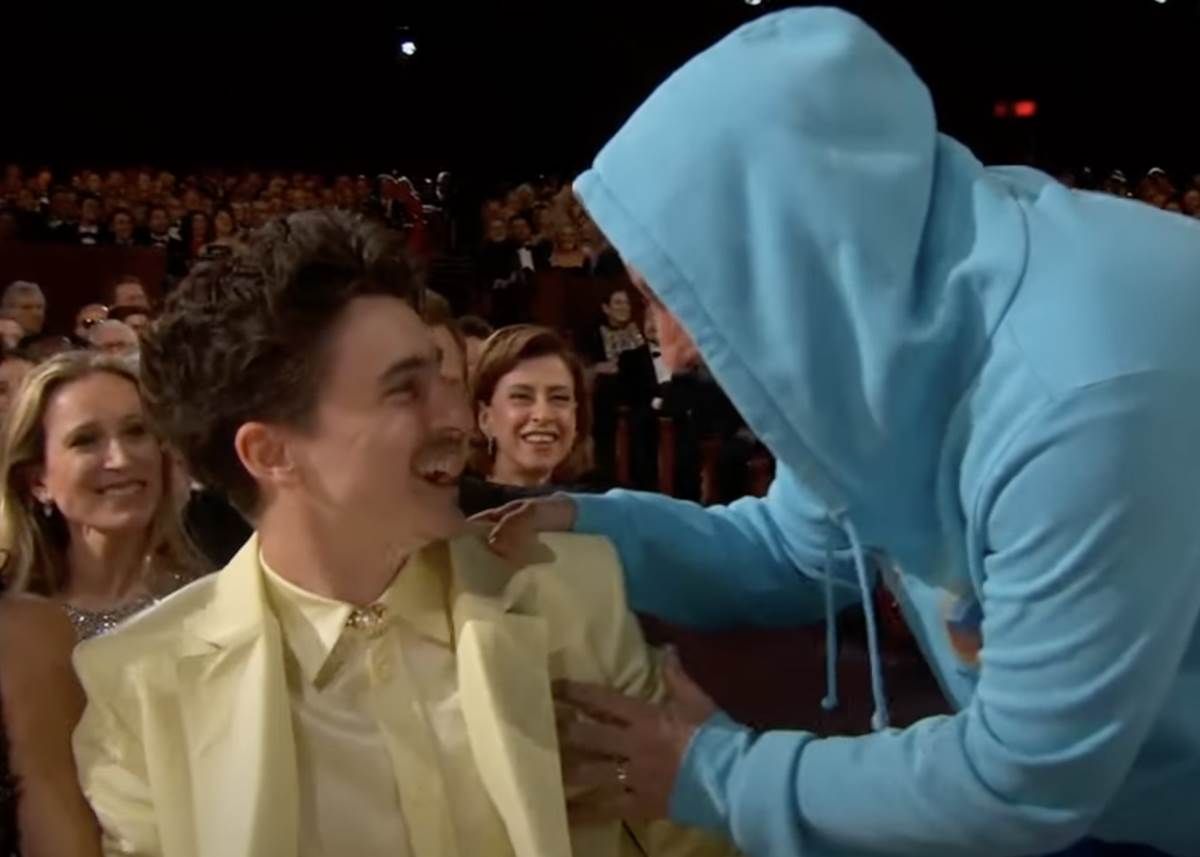 adam sandler na dodeli oskara 8.png