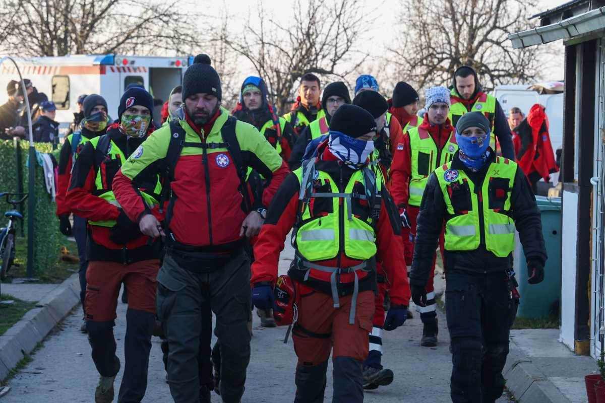 Potraga za nestalom devojčicom (15) sa Uba.jpg