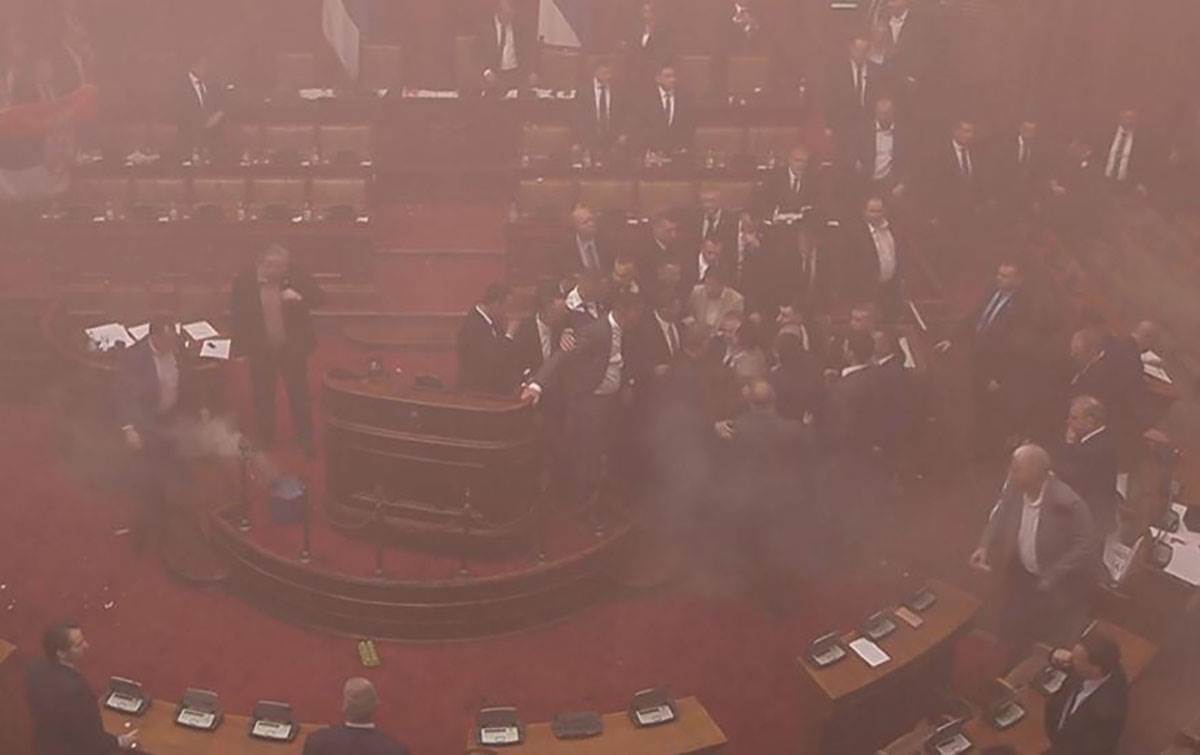 Haos u Skupštini, Skupština Srbije, Narodna skupština