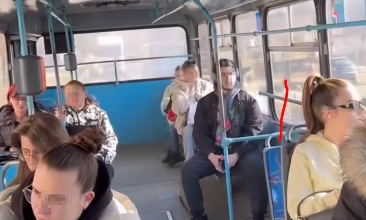 Vesna Đogani u gradskom prevozu