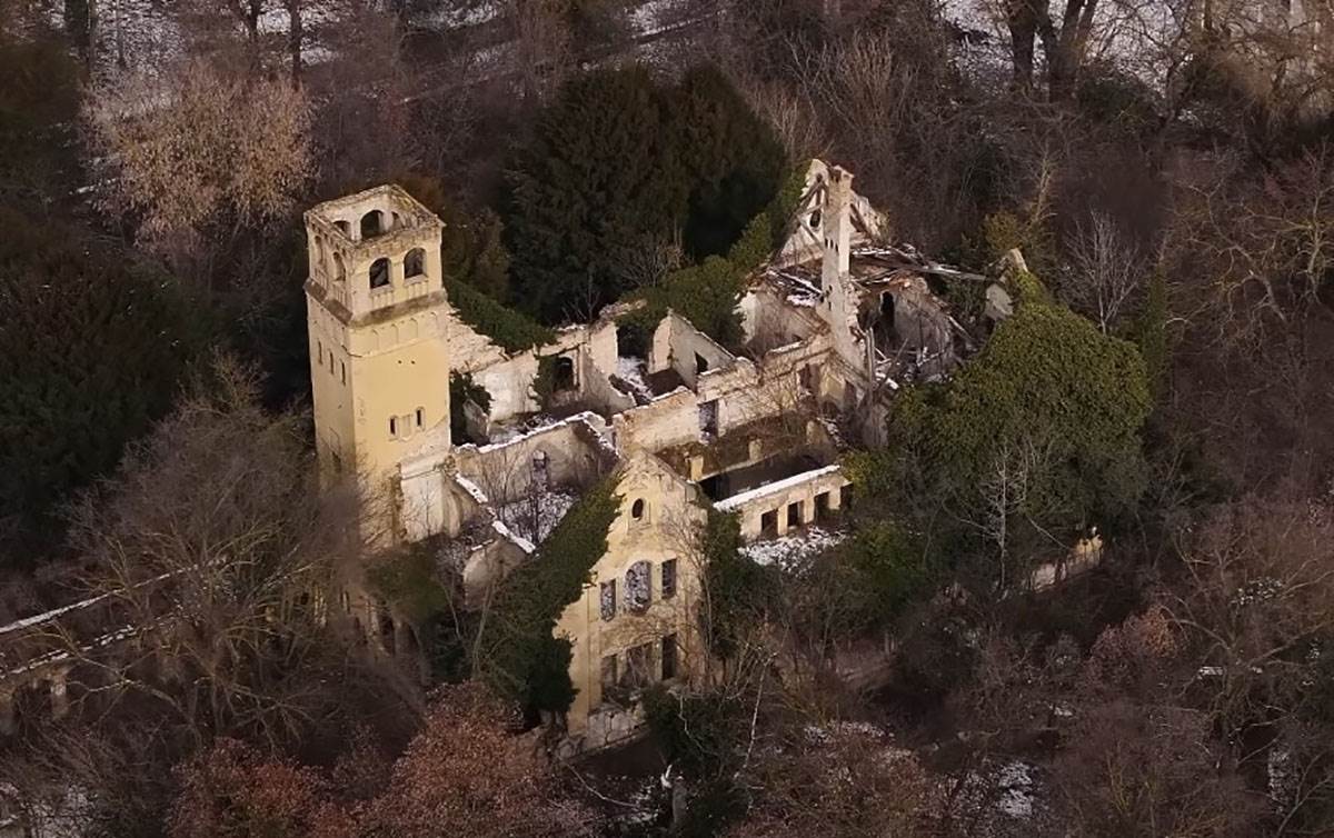 Dvorci Vojvodine (1).jpg