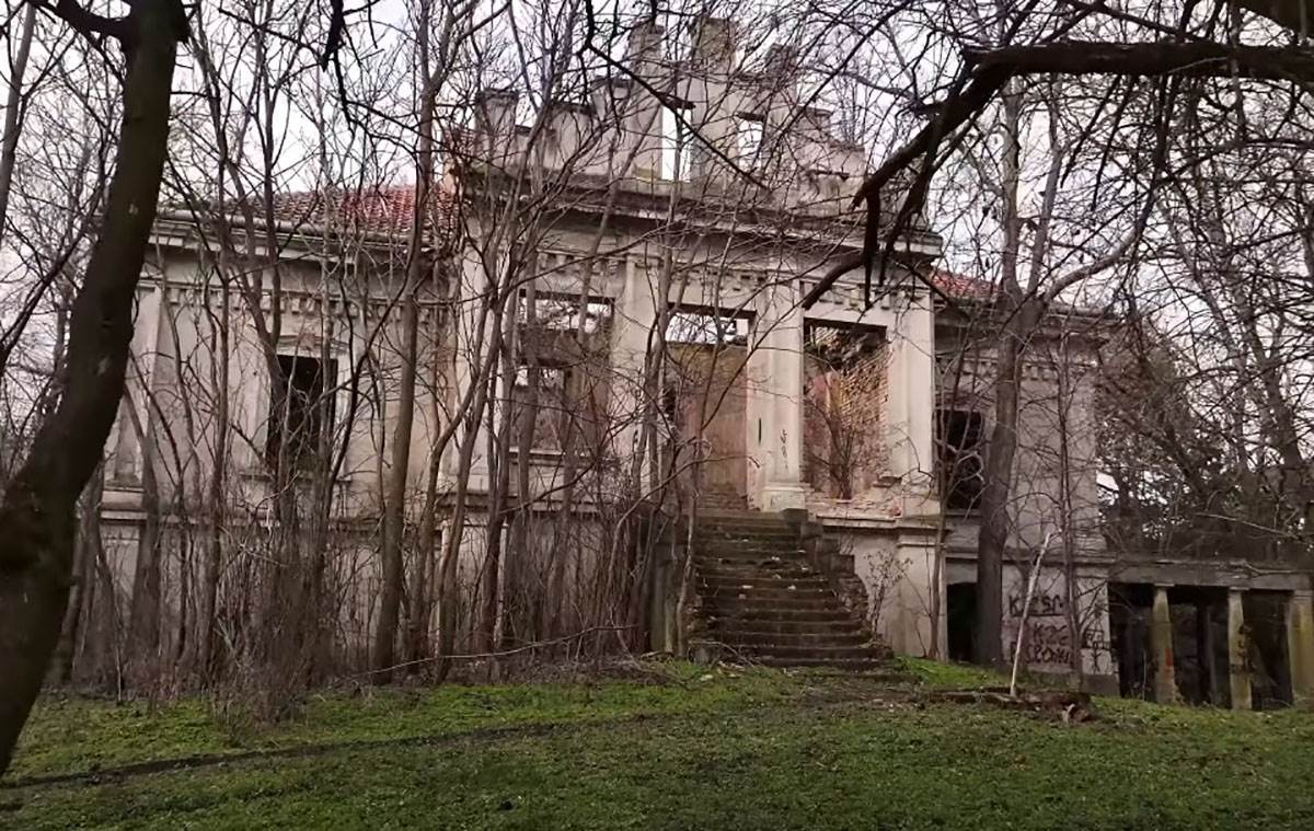 Dvorci Vojvodine (2).jpg