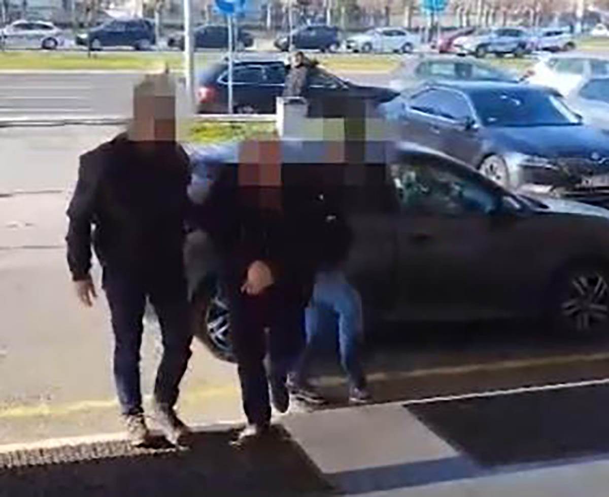 hapšenje osumnjičenih za zloupotrebu u katastru (3).jpg