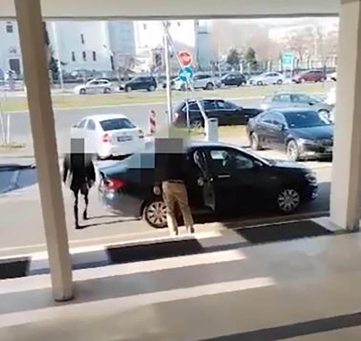 hapšenje osumnjičenih za zloupotrebu u katastru (6).jpg