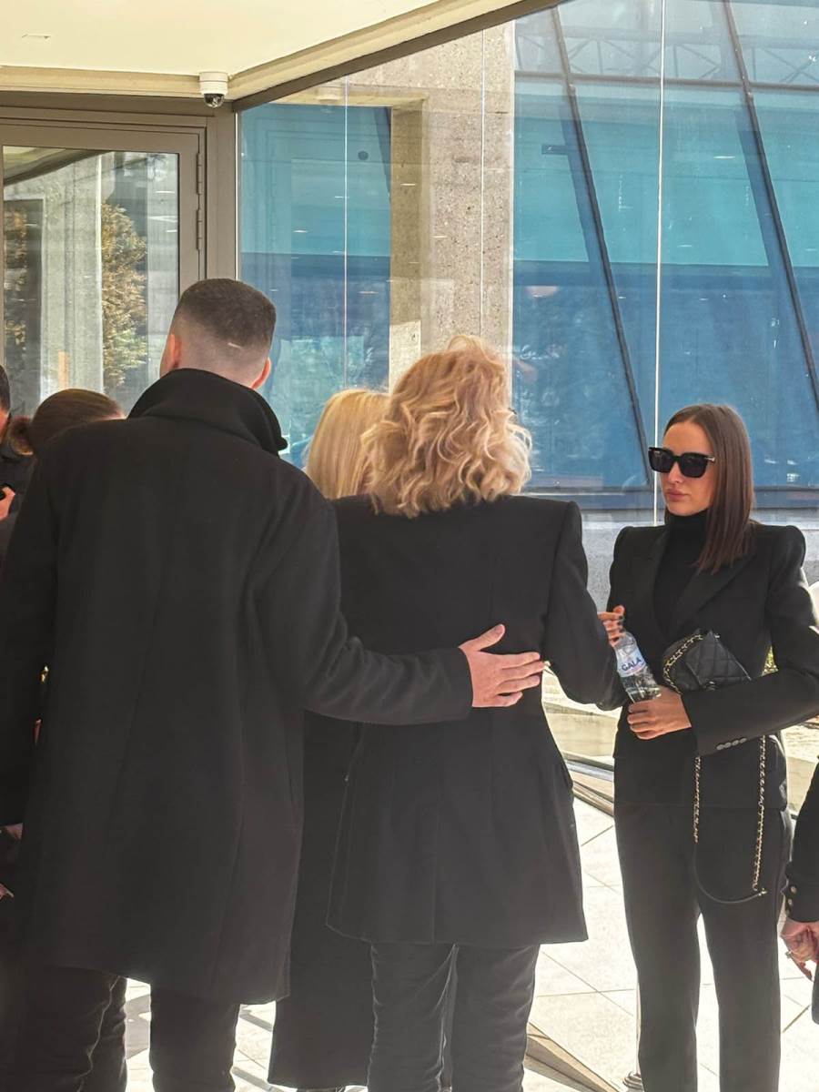 Komemoracija i sahrana Saše Popovića