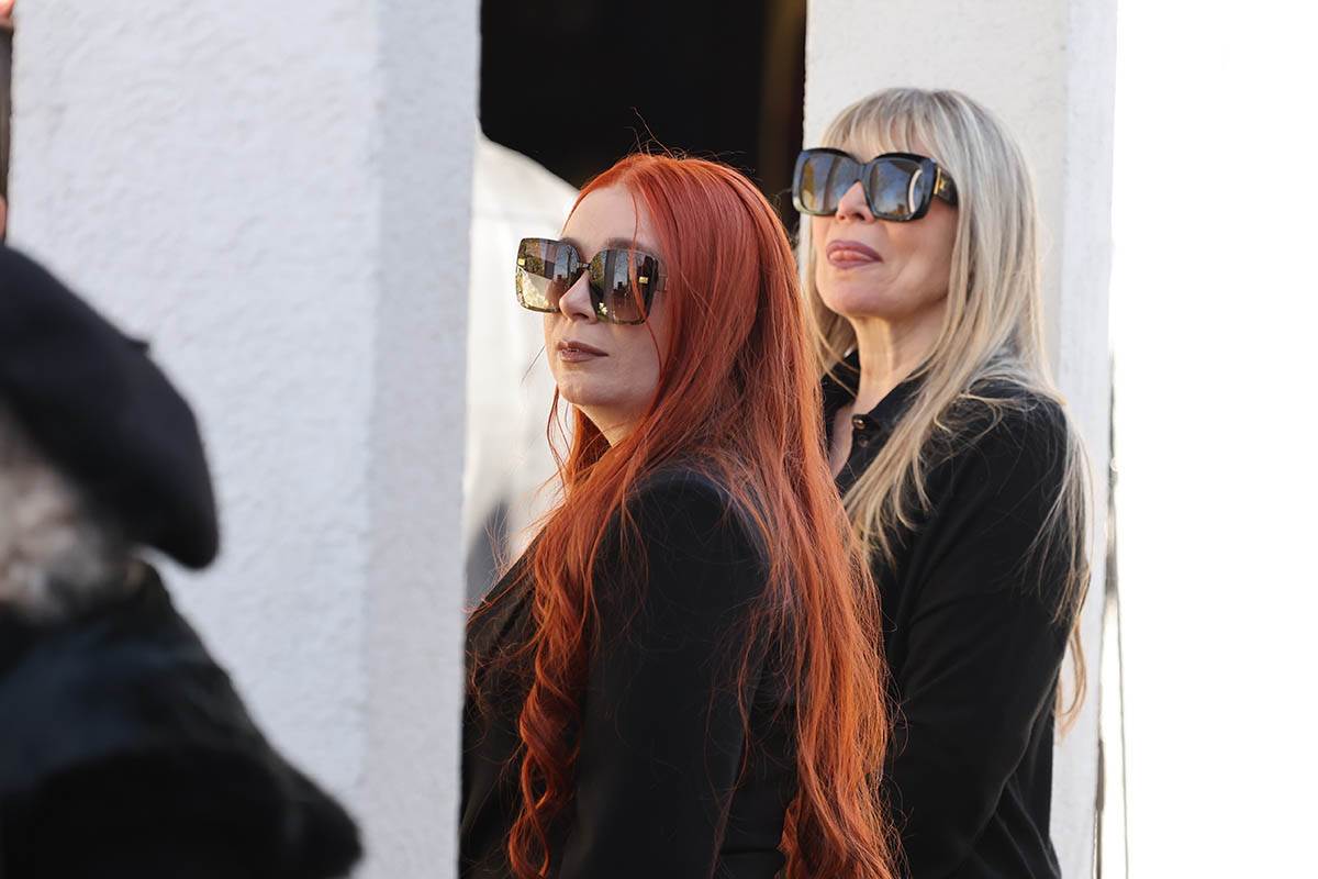 Najemotivniji trenuci sa sahrane Saše Popovića