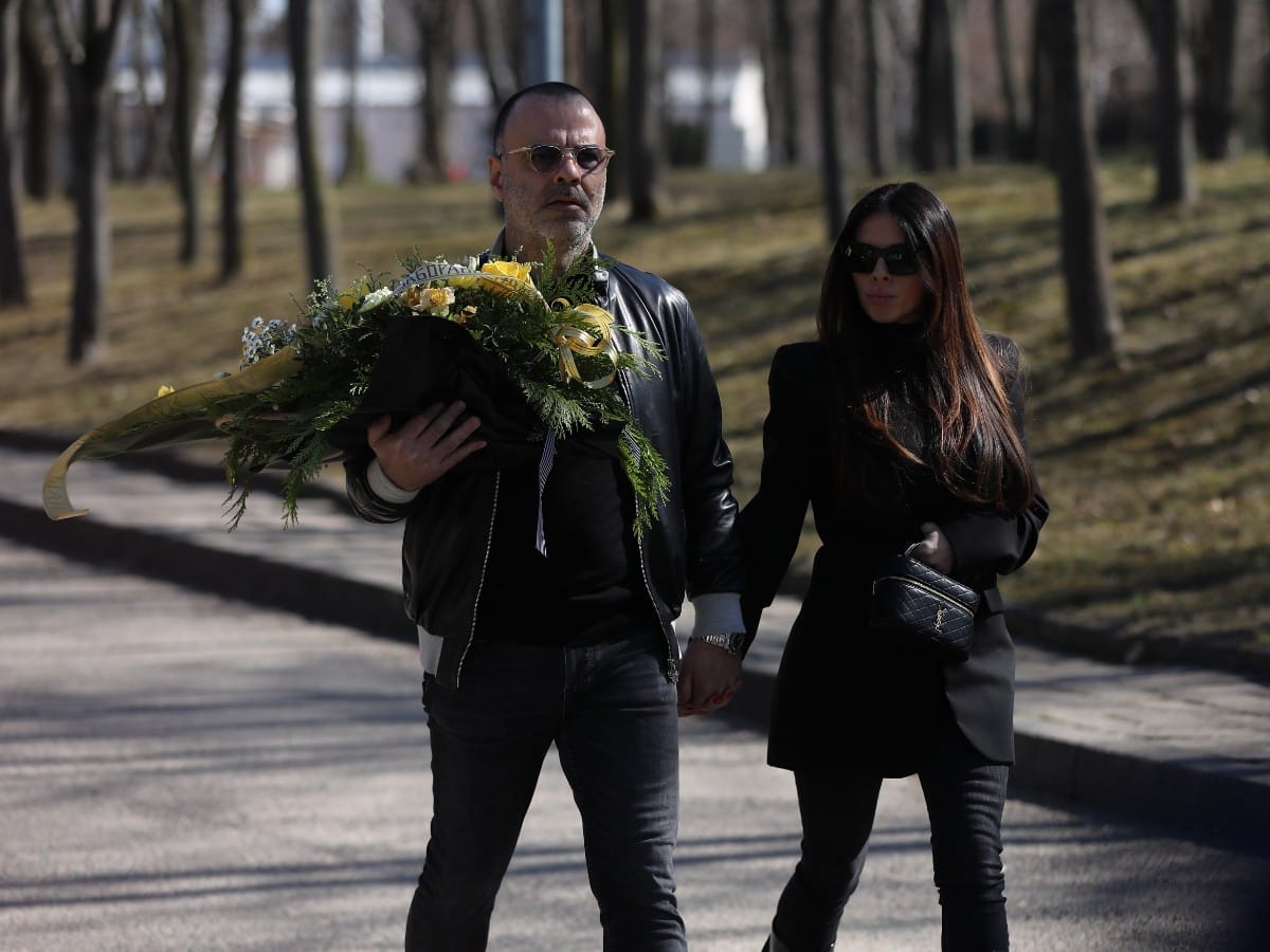 Poznati na sahrani Saše Popovića Futa Radulović, Dragan Kojić Keba i ćerka Nataša,