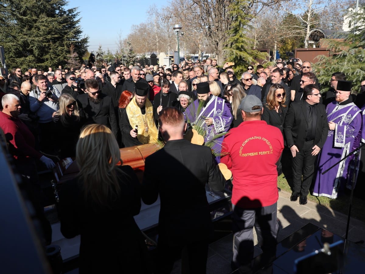 Sahrana Saše Popovića (8).jpg