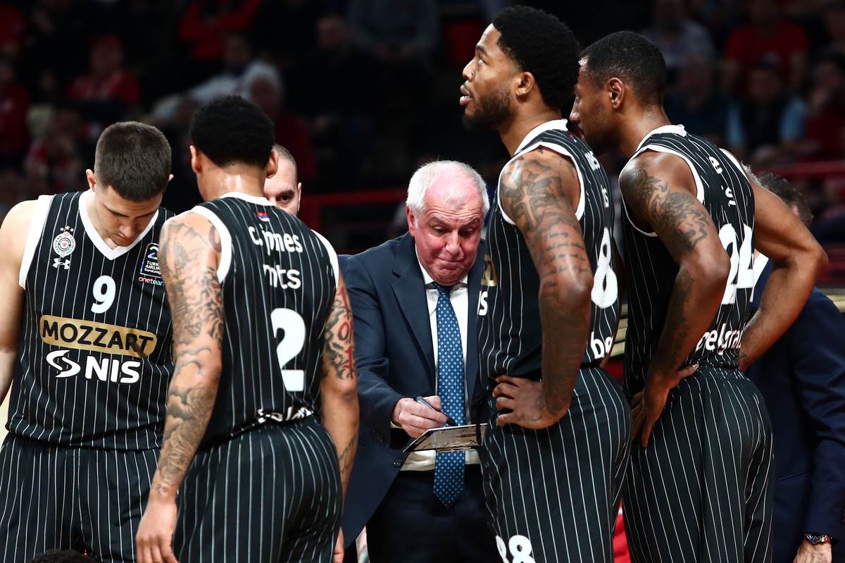 Partizan Olimpijakos kos (1).JPG