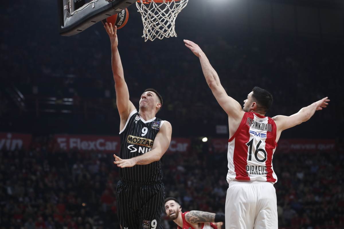 partizan olimpijakos (4).JPG