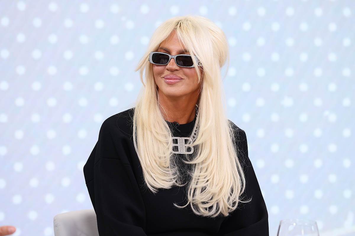 Ekskluziva: Večeras u studiju stars specijala gost-voditeljka Jelena Karleuša!