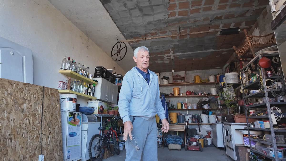 Laza iz Boleča9.jpg