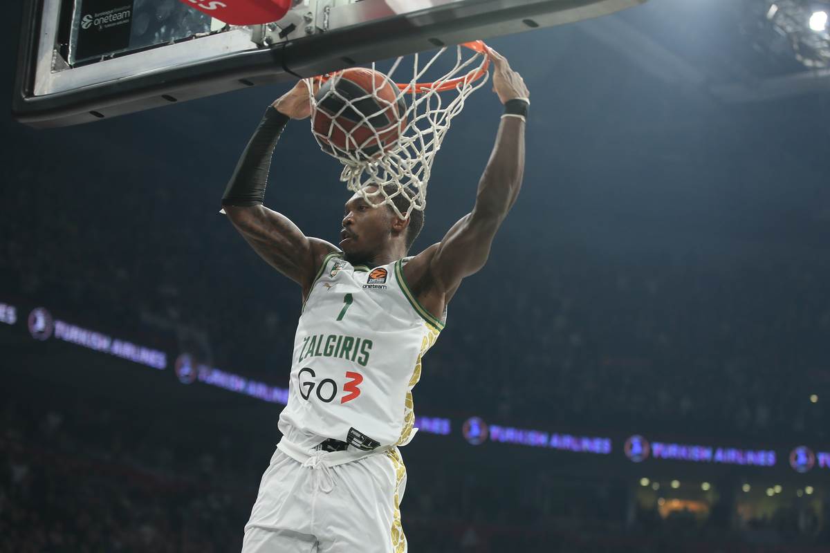 Loni Voker kosarkas Zalgirisa na utakmici Evrolige protiv Partizana