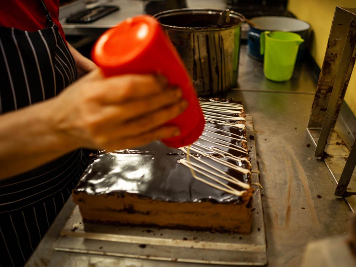 dewa_bajadera_kolači_proizvodnja_stefan_stojanović_ (4).jpg