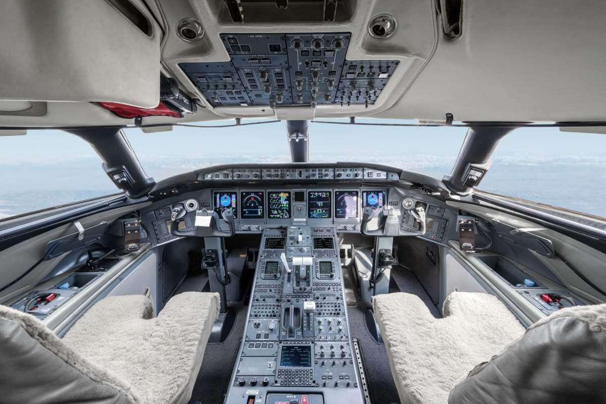 Unutrašnjost Trampovog aviona (7).jpg