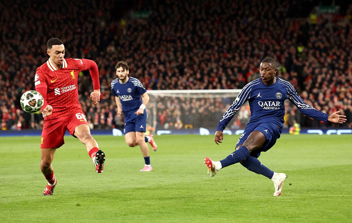 Liverpool - PSG (4).jpg