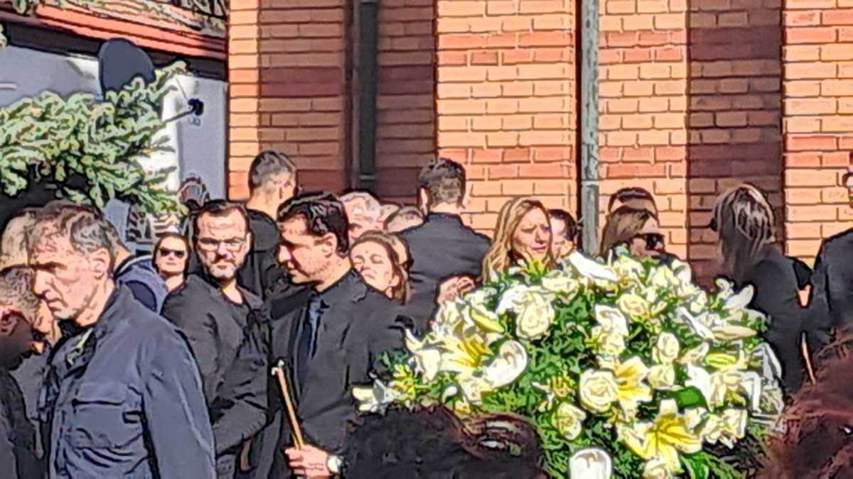 Sahrana Hafa Karić (7).jpg