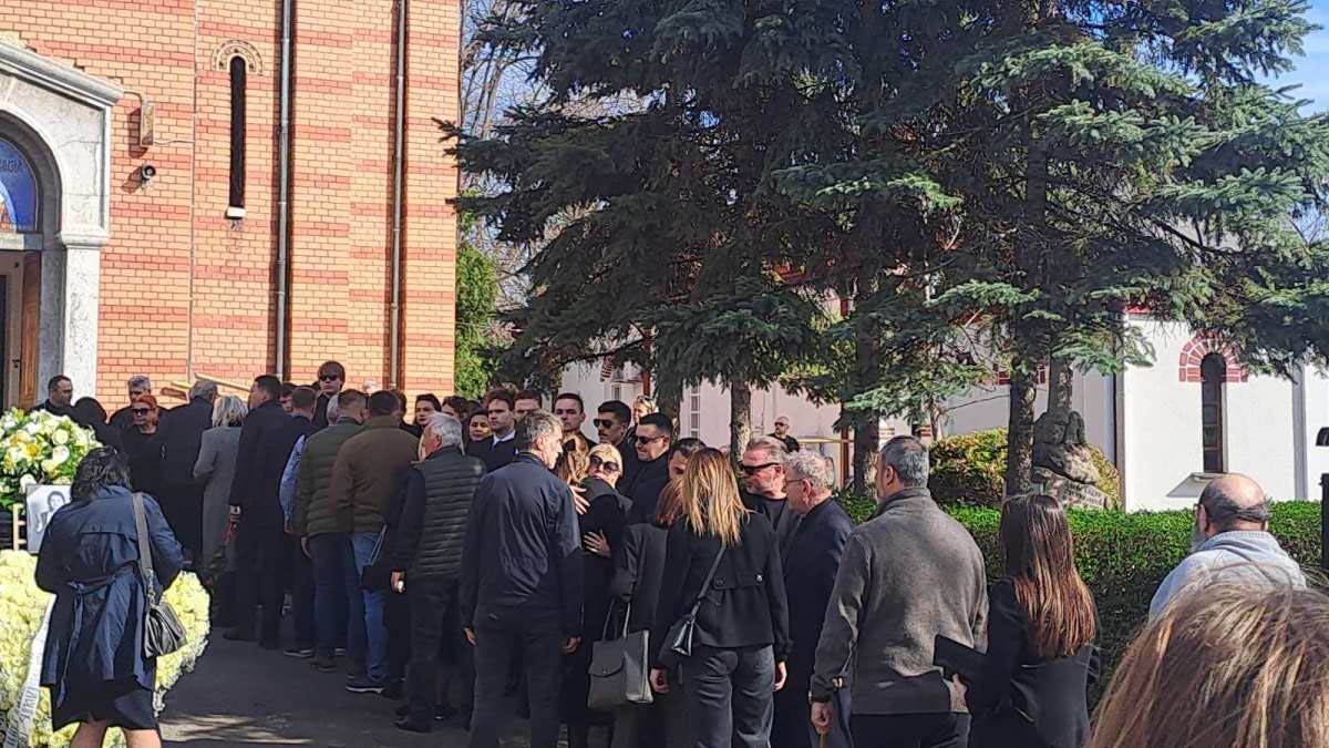 Sahrana Hafa Karić (10).jpg