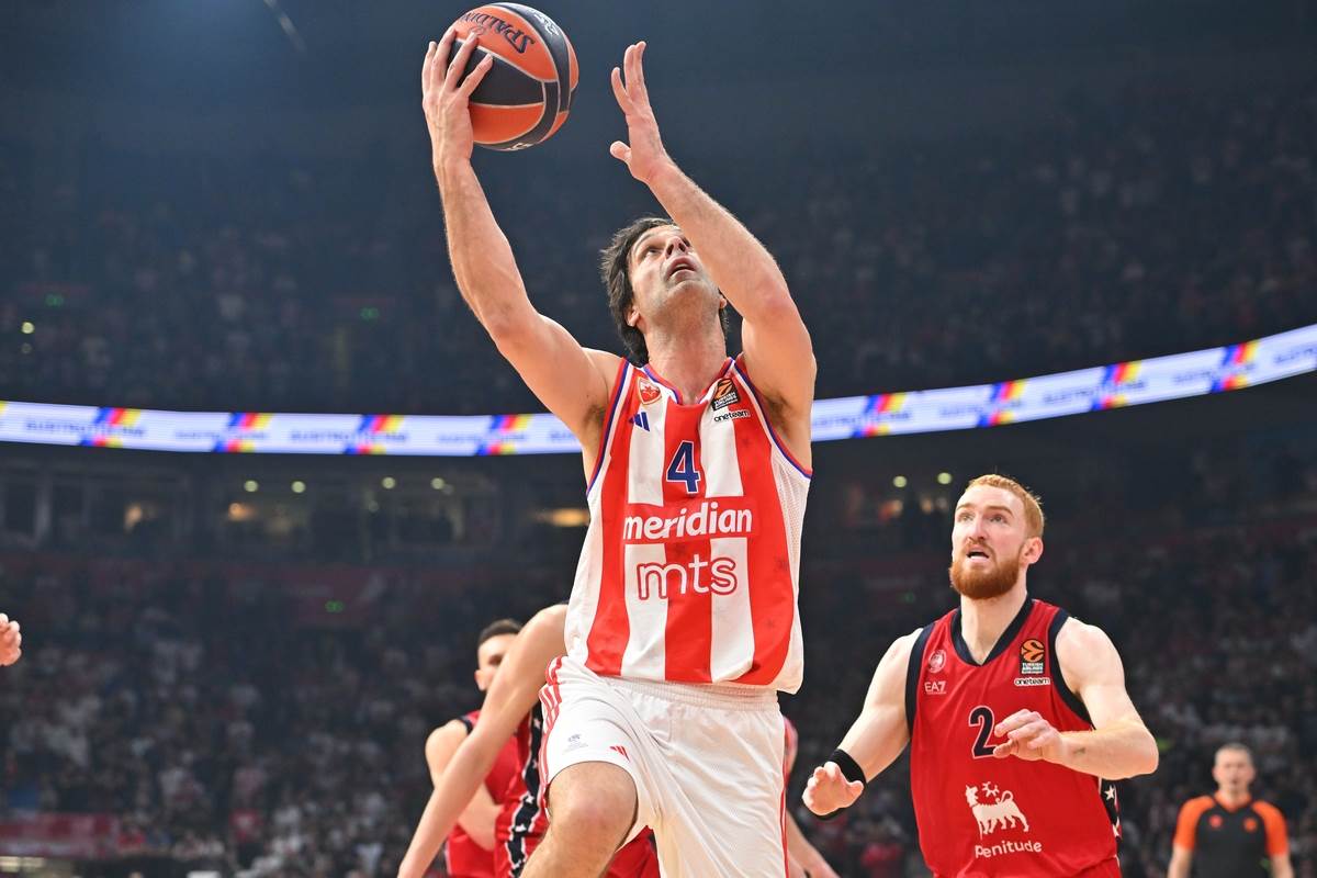 Crvena Zvezda Milan (9).JPG