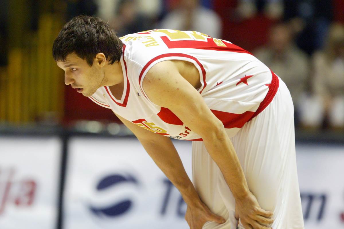 Nemanja Aleksandrov povređen u Zvezdi