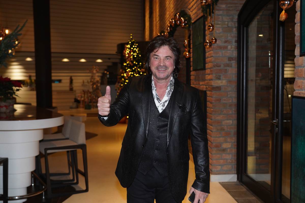 Alen Islamović 3.jpg