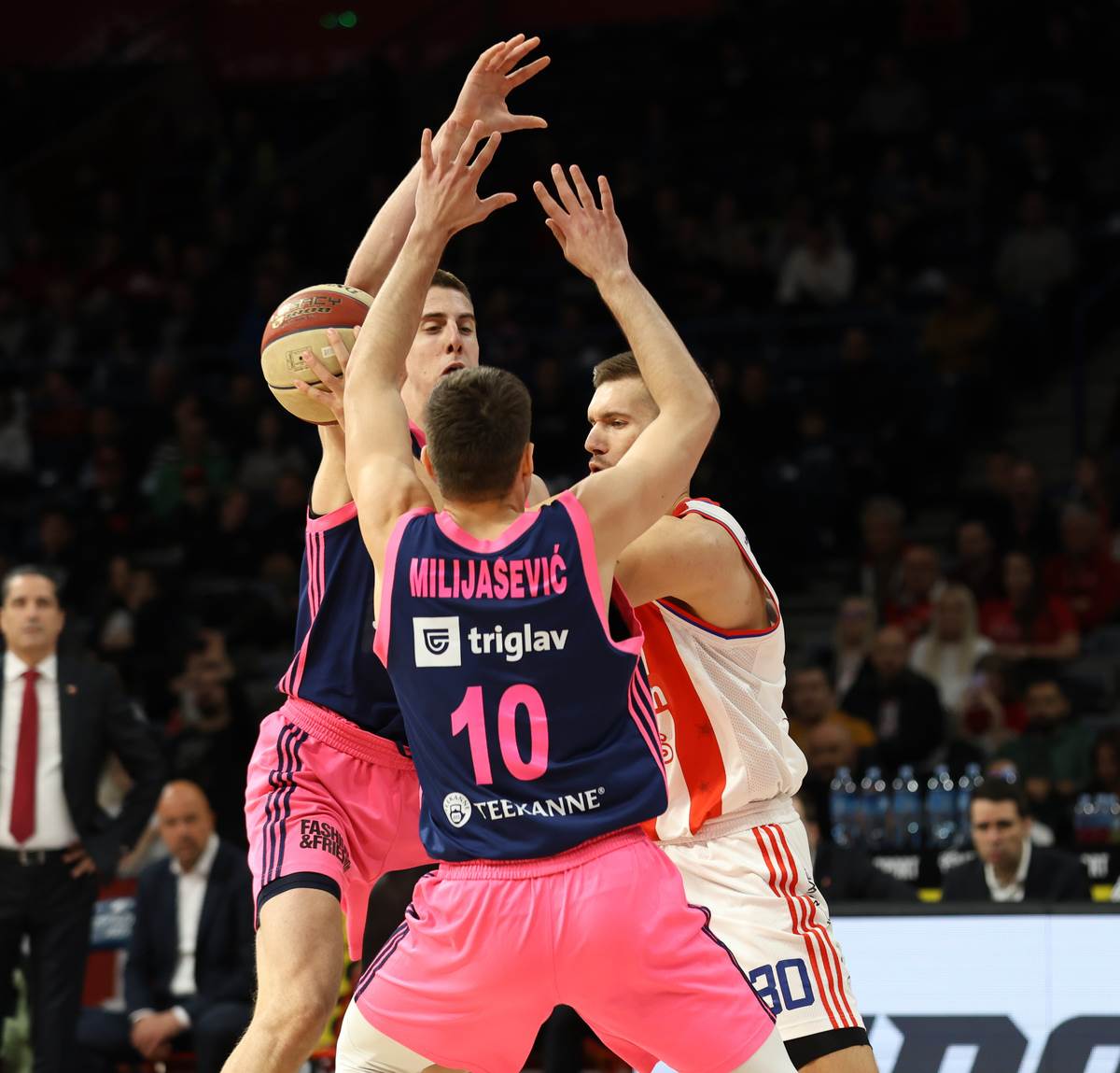 Janis Sferopulos se oglasio posle meča Crvena zvezda - Mega