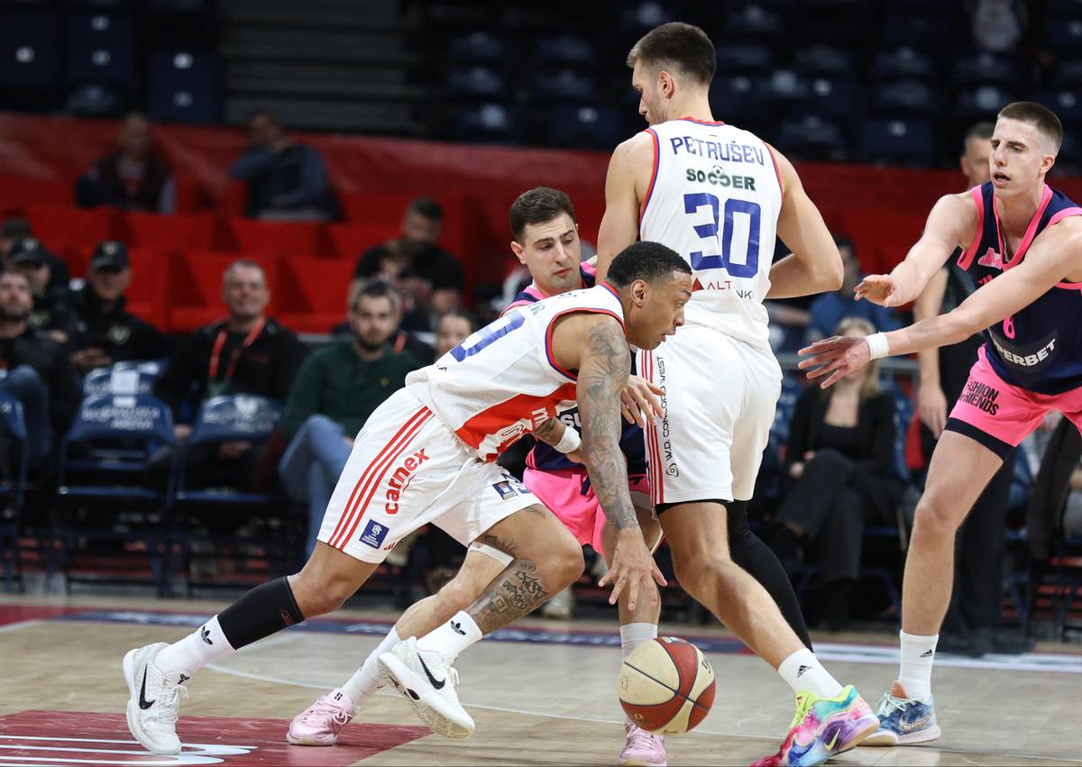 Crvena zvezda - Mega 7.JPG